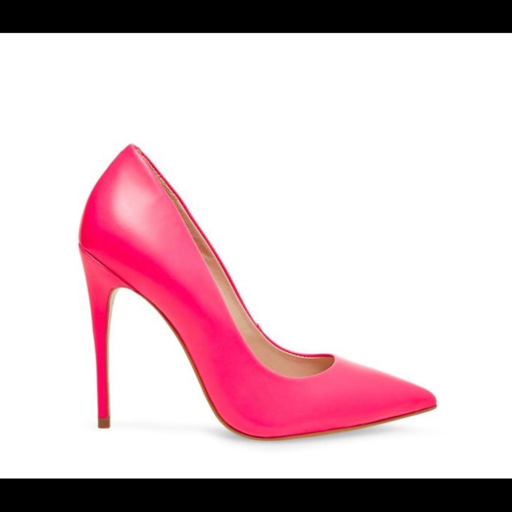 STEVE MADDEN